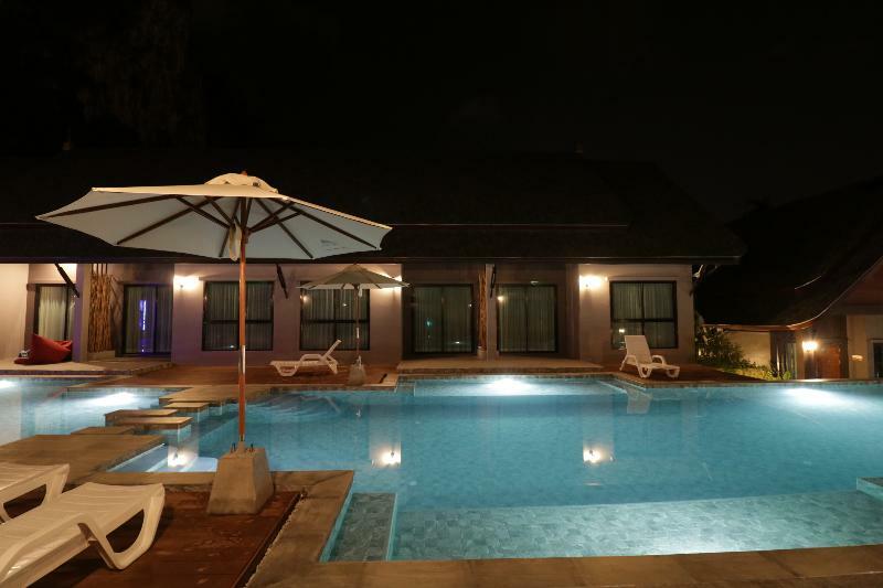The Scene Cliff View Villas By Swiss-Belhotel Krabi town Kültér fotó