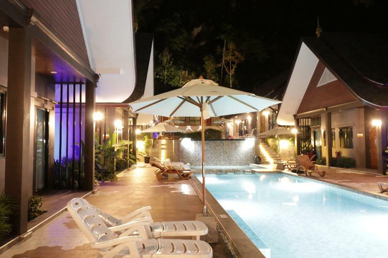 The Scene Cliff View Villas By Swiss-Belhotel Krabi town Kültér fotó